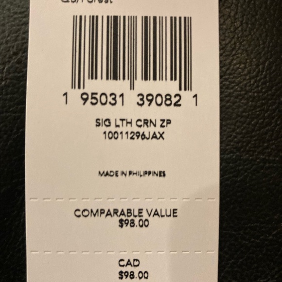 Coach Dark Green Wristlet - Picture 5 of 6